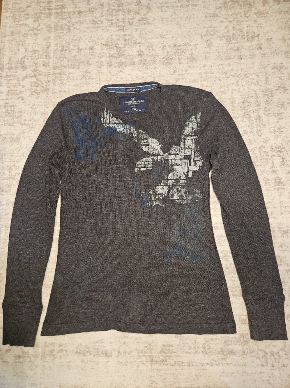 Vintage American Eagle Outfitters Charcoal Long-Sleeve Top with Blue Graphic